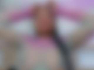 Live cam show with KAROL-SCOTT - Ebony Teen (18+) on CamClone