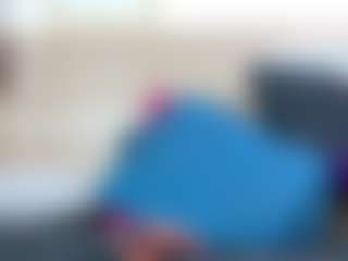 Live cam show with KAROL-SCOTT - Ebony Teen (18+) on CSO-WL