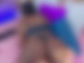 Live cam show with KAROL-SCOTT - Colombia Young Adult on Big Tits