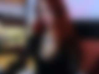 Live cam show with PollyKiss - Teasing on SinfulBabes