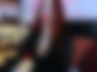 Live cam show with PollyKiss - Teasing on Mixed Magazine Live