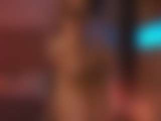 Live cam show with Catalina Evans - Morena on Camsoda