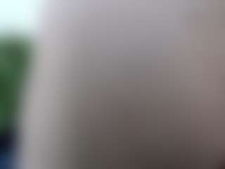 Akiramm MILF webcam performer live streaming