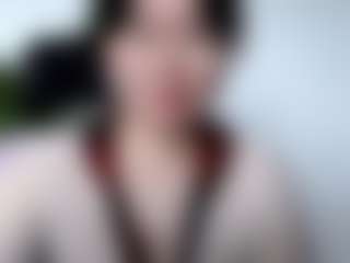 Live cam show with Akiramm - Mature on CamwithHer