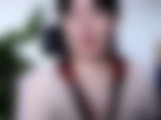 Akiramm MILF webcam performer live streaming