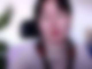 Live cam show with Akiramm - Gamer Mature on SmokeAndPoke