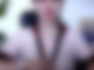 Live cam show with Akiramm - Middle Aged on fuklive.com