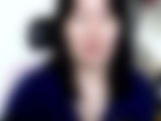 Akiramm MILF webcam performer live streaming