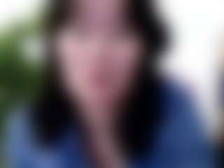 Akiramm MILF webcam performer live streaming
