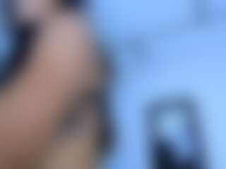 alizee's Live Sex Cam Show