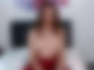 Live cam show with Danielacams-love - Small Ass on AdultVida.com