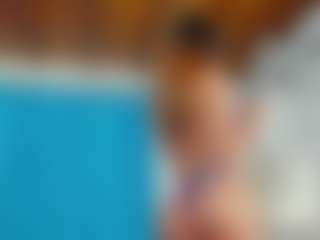 emilhornett's Live Sex Cam Show