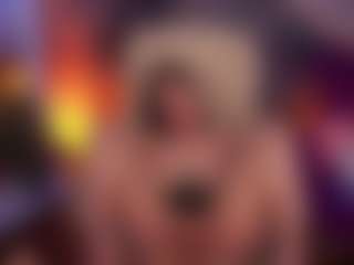 CrystalBarbie's Live Sex Cam Show