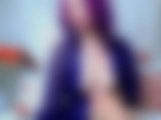 Live cam show with DarinaLovelyy - Housewife on Milfs Live