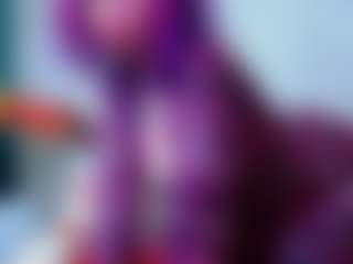 DarinaLovelyy MILF webcam performer live streaming