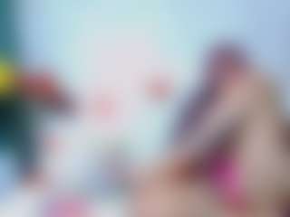 Live cam show with DarinaLovelyy - Average on fapnchat