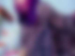 DarinaLovelyy MILF webcam performer live streaming