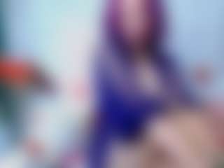 Live cam show with DarinaLovelyy - Housewife on Camsoda