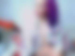 Live cam show with DarinaLovelyy - Bikini on Milf Play