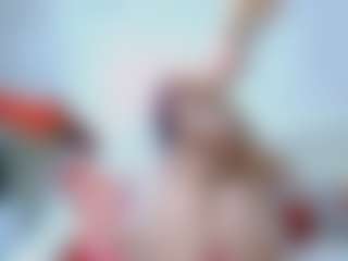 Live cam show with DarinaLovelyy - Bikini on Camsoda
