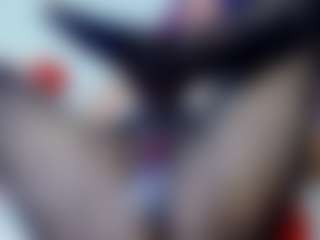 DarinaLovelyy MILF webcam performer live streaming