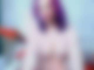 Live cam show with DarinaLovelyy - Housewife on Fling VIP Chat