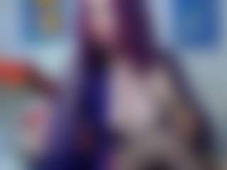 Live cam show with DarinaLovelyy - Housewife on camwithhim.com