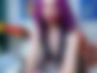 DarinaLovelyy MILF webcam performer live streaming