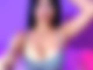 lauraG's Live Sex Cam Show