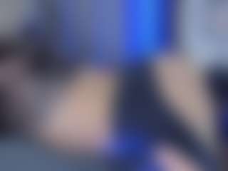 Live cam show with LoLaHotWet - Double Penetration on Fling VIP Chat