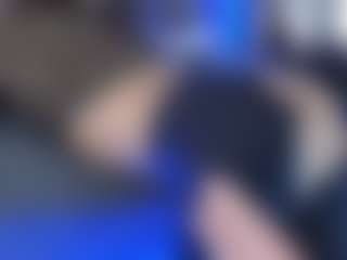 LoLaHotWet's Live Sex Cam Show