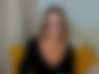 MollyGold's Live Sex Cam Show