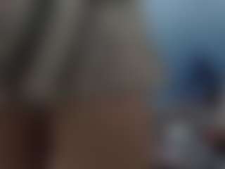 Live cam show with Viioletta19 - Glasses on nudelive.tv