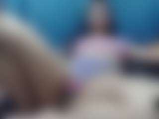 Live cam show with Viioletta19 - Average on Hubzter Live