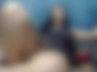 Live cam show with Viioletta19 - Thong on Camsoda
