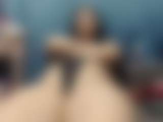 Viioletta19's Live Sex Cam Show