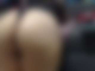 Live cam show with Viioletta19 - Handjob on instabang