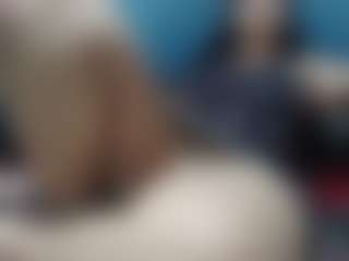 Live cam show with Viioletta19 - Handjob on camwithhim.com
