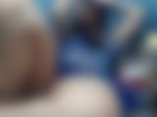 Live cam show with Viioletta19 - Anal on TeamSkeetLive