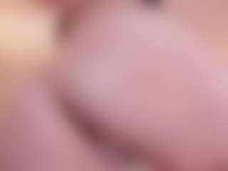 sara-bonneth's Live Sex Cam Show