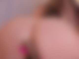sara-bonneth's Live Sex Cam Show