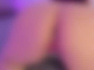 sara-bonneth's Live Sex Cam Show