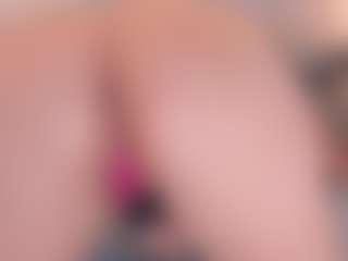 sara-bonneth's Live Sex Cam Show