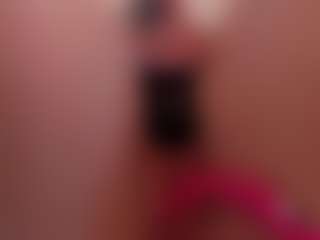 sara-bonneth's Live Sex Cam Show
