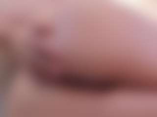 sara-bonneth's Live Sex Cam Show