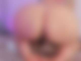 sara-bonneth's Live Sex Cam Show