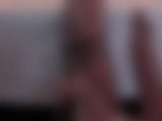 sara-bonneth's Live Sex Cam Show