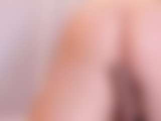 sara-bonneth's Live Sex Cam Show