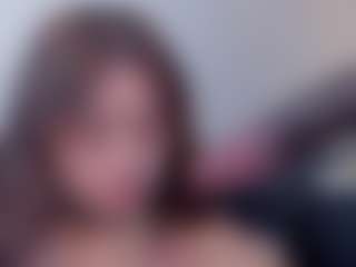 Live cam show with sara-bonneth - BBW on Camming Site
