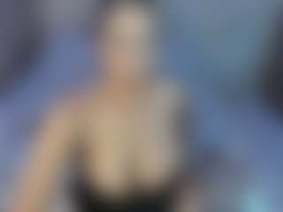 Live cam show with Alyssaaan - Thong on TeamSkeetLive